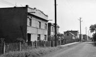 Osada Pokrok 70. léta - ulice Svobody s převážně soukromými rodinnými domy